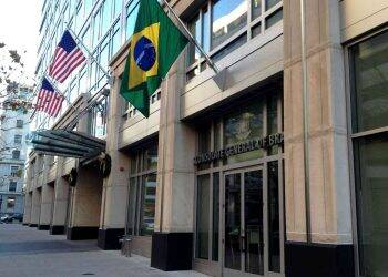 Visto de turista para norte-americanos será emitido em até três dias