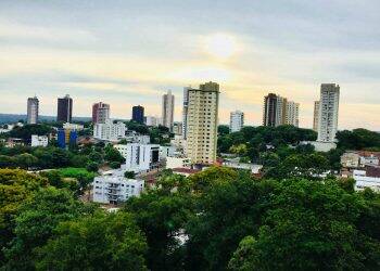 Foz é o quinto município do Paraná com maior volume de ICMS