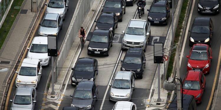 Procura por serviços do Detran está 50% maior em janeiro