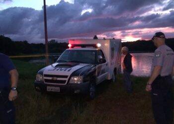 Bombeiros encontram corpo de jovem afogado na Prainha de Três Lagoas