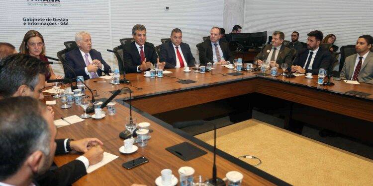 Paraná discute Documento Nacional de Identificação