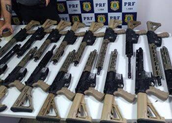 Sargento do Exército de Foz do Iguaçu é preso com arsenal e drogas no Rio