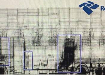 Scanner na Ponte da Amizade flagra ônibus com R$ 1,9 milhão em contrabando