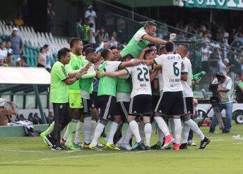 Coritiba é o campeão da Taça Dionísio Filho