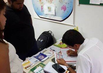 Sem vacina, dois a três brasileiros são barrados por dia em Cidade do Leste