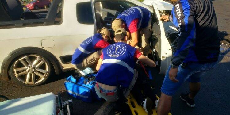 Siate atende dois acidentes no mesmo horário e região