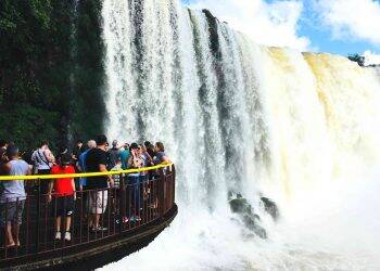 Janeiro de 2018 é o melhor mês para o turismo de Foz