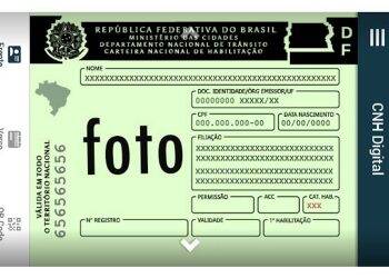 Motoristas paranaenses já podem testar a CNH eletrônica