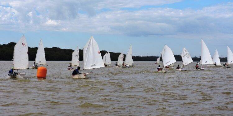 Começam as aulas do Projeto Velejar é Preciso do ICLI