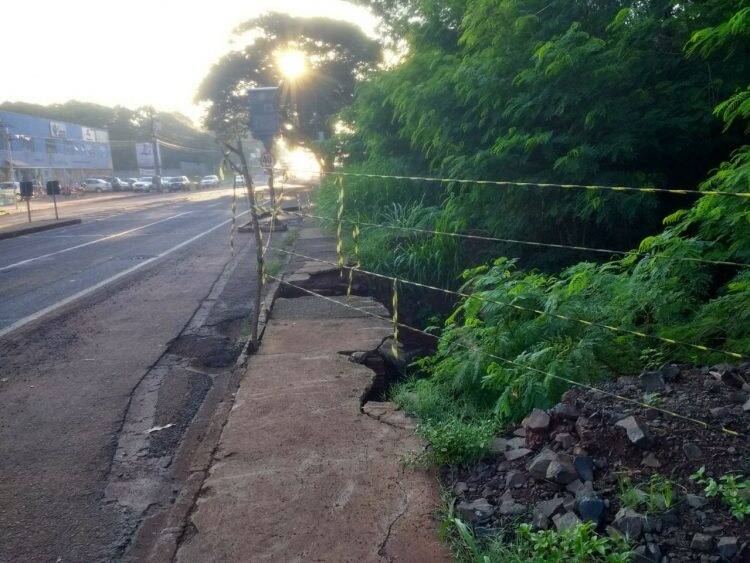 Ponte do Rio Boicy na República Argentina volta a ceder