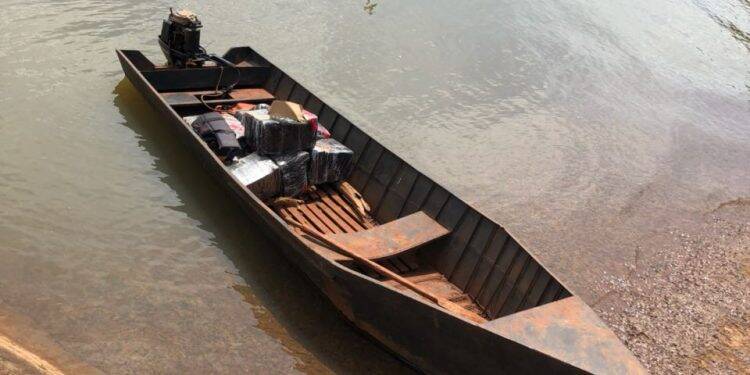 Polícia Federal apreende mais de 250 kg de maconha no Lago de Itaipu