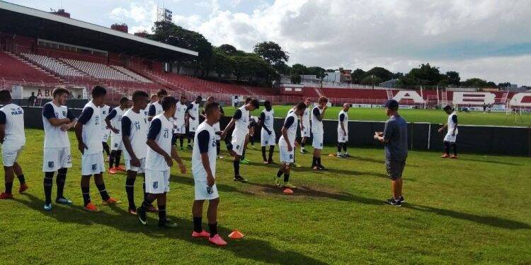 Foz FC tem jogo decisivo neste domingo