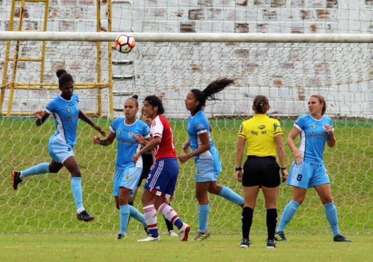 Foz Cataratas/Coritiba empata com seleção do Paraguai
