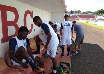 Londrina contrata atletas do Foz FC