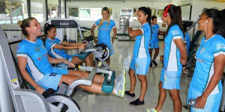 Foz Cataratas/Coritiba treina na capital