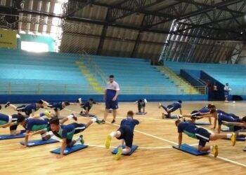 Foz Cataratas embarca para largar na Liga em 2018