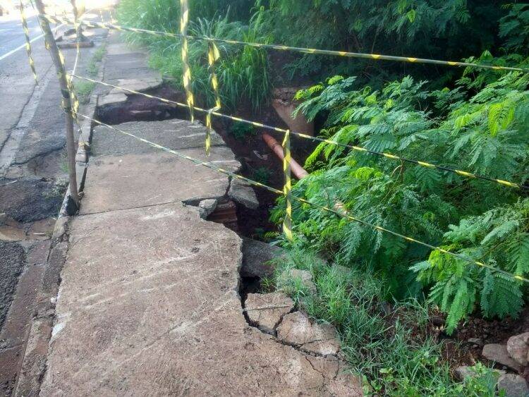 Ponte do Rio Boicy na República Argentina volta a ceder