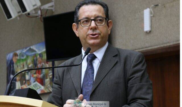 Vereadores pedem que a prefeitura cumpra a Lei do Portal da Transparência