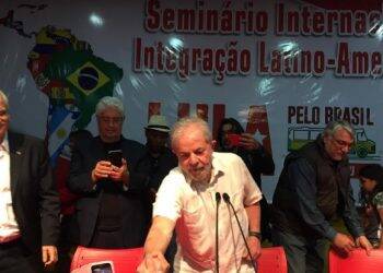 Unila foi feita para ser grande, disse Lula