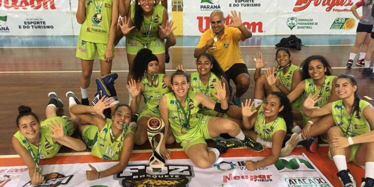 Basquete iguaçuense é penta campeão