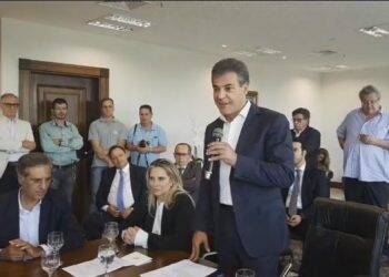 Governador Beto Richa anuncia obras do viaduto em Foz do Iguaçu