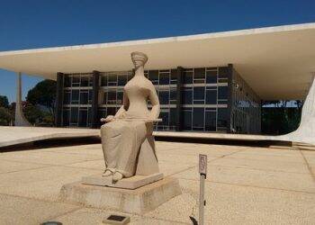 STF decide nesta semana sobre fim do foro privilegiado na parlamentares