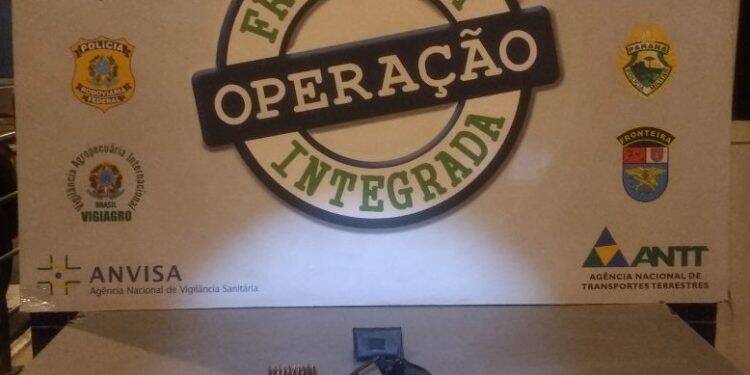 Homem é apreendido portando arma e munições na Ponte Internacional da Amizade