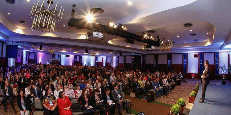 Foz do Iguaçu é a 3ª cidade brasileira que mais recebe eventos internacionais