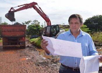 Prefeito Chico Brasileiro presta contas do primeiro ano de governo