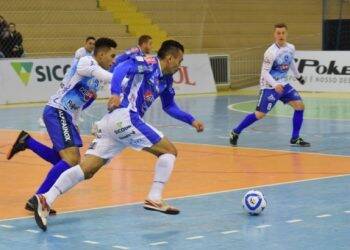 Foz Cataratas paralisado na classificação da Liga