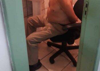 Criminosos invadem pátio de máquinas da prefeitura e fazem vigilante de refém