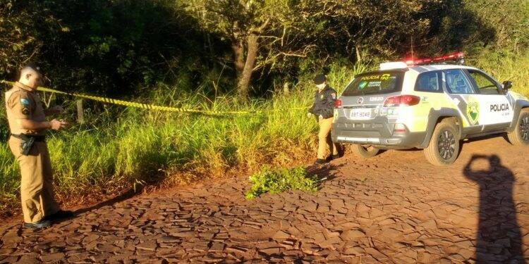 Corpo de rapaz é encontrado no final da Avenida Felipe Wandscheer