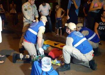 Mulher atira no marido e acerta o filho de dois anos