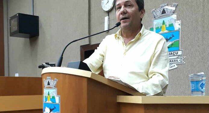 Chico ressalta reequilíbrio das contas e resgate da credibilidade