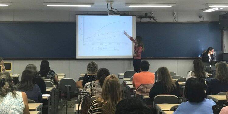 Pesquisa da Unila analisa altos índices das escolas municipais de Foz do Iguaçu