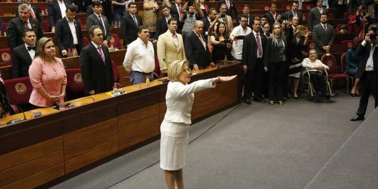 Paraguai pode ter primeira mulher presidente da República