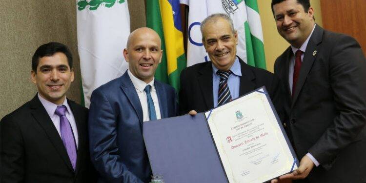 Jornalista Esportivo Doniseti Melo é o mais novo cidadão honorário de Foz