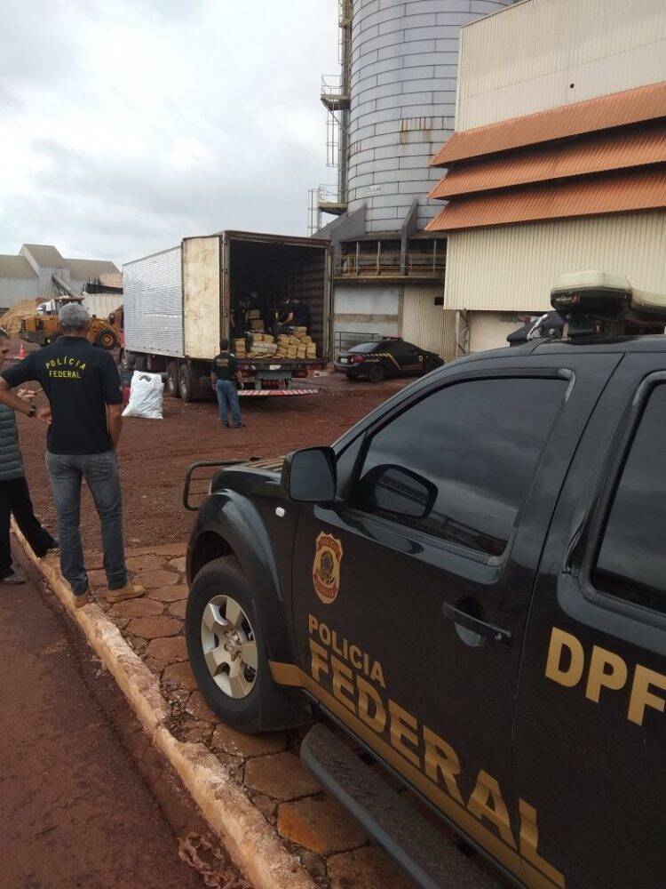 Polícia Federal de Foz do Iguaçu incinera 4 toneladas de drogas