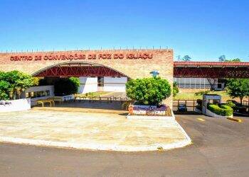 Acionistas discutem concessão do Centro de Convenções de Foz do Iguaçu