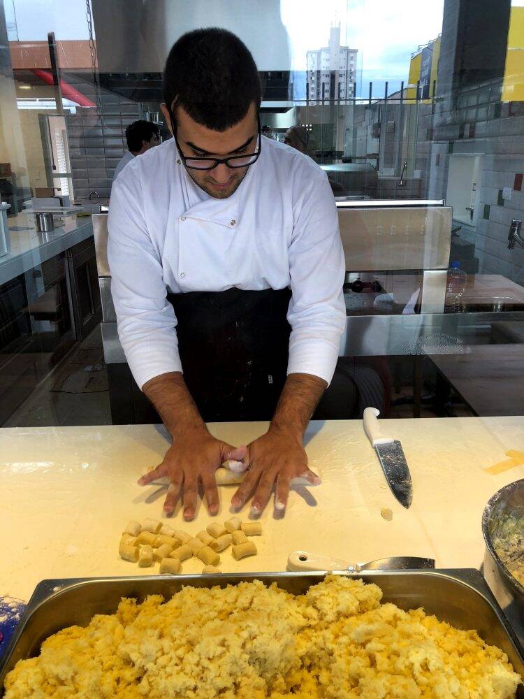 Bona Trattoria traz elementos da cultura italiana à fronteira com assinatura de renomado chef italiano