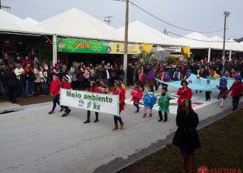 Pelo segundo ano, desfile de aniversário de Foz será no Charrua
