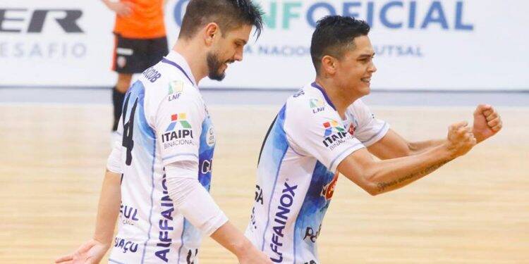 Vitória de imposição e belos gols