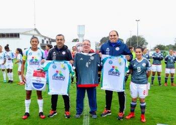 Seleção Paraguaia vence amisto em Foz do Iguaçu