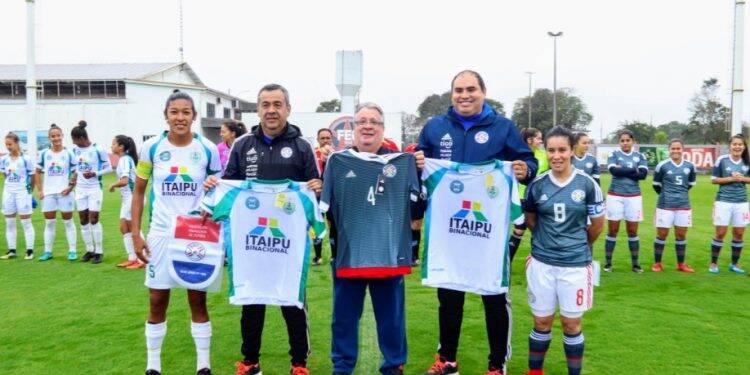 Seleção Paraguaia vence amisto em Foz do Iguaçu