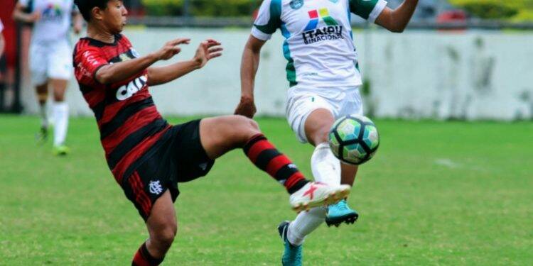 Meninas iguaçuenses perdem para Flamengo no Rio