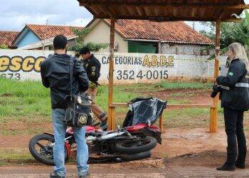 Motociclista é executado à luz do dia