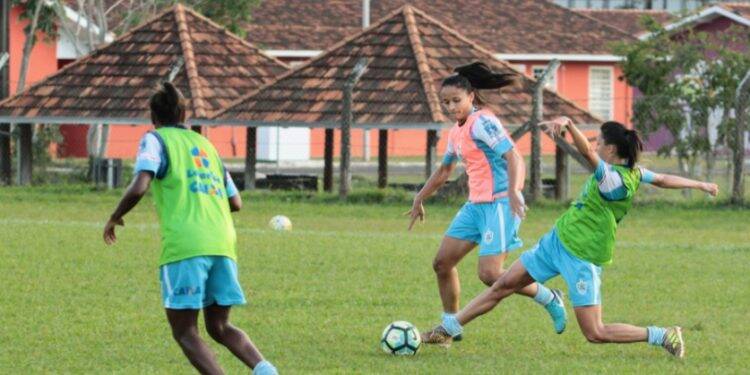 Foz Cataratas/Coritiba enfrenta seleção Paraguaia
