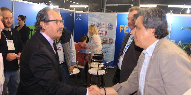 Locação para estudantes preocupa síndicos e administradores condominiais