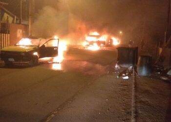 Incêndio que destruiu dez carros em Foz do Iguaçu pode ter sido represália