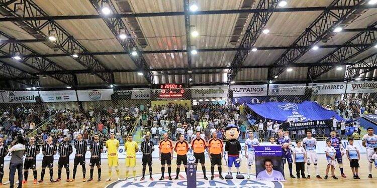 Corinthians leva a melhor contra o Foz Cataratas